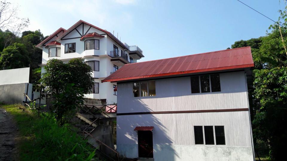 Pine Haven Resorts Takdāh Exteriör bild
