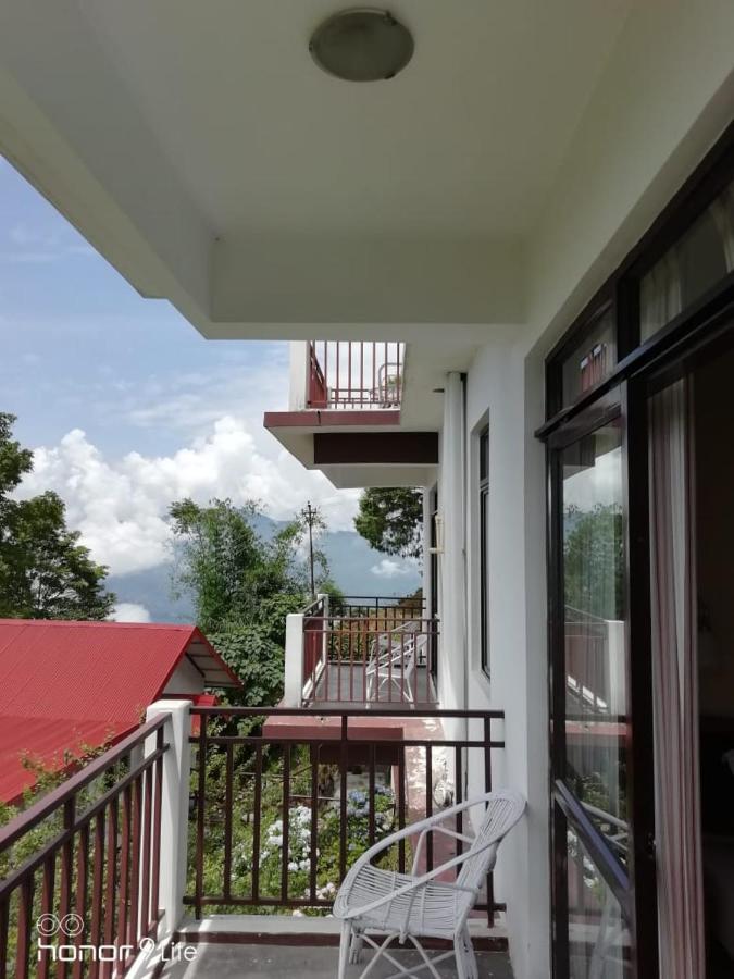 Pine Haven Resorts Takdāh Exteriör bild